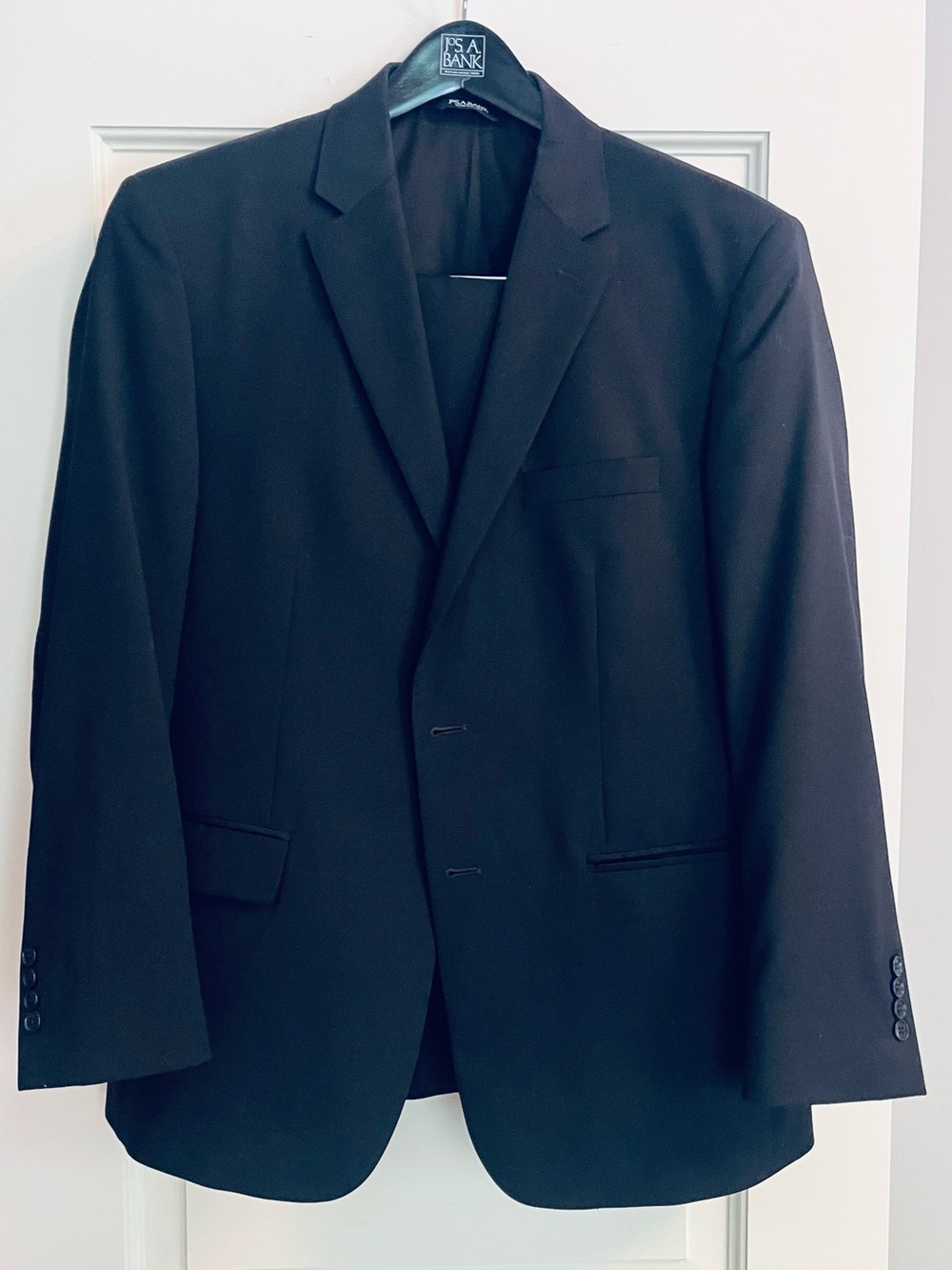 Jos. A. Bank Black Classic Suit w/Pants EUC